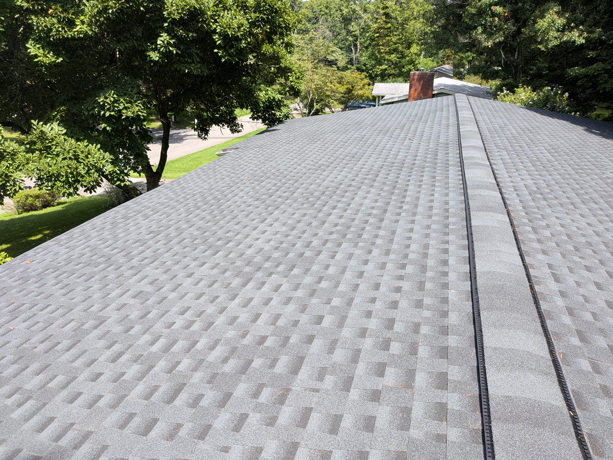 New roof with grey shingles