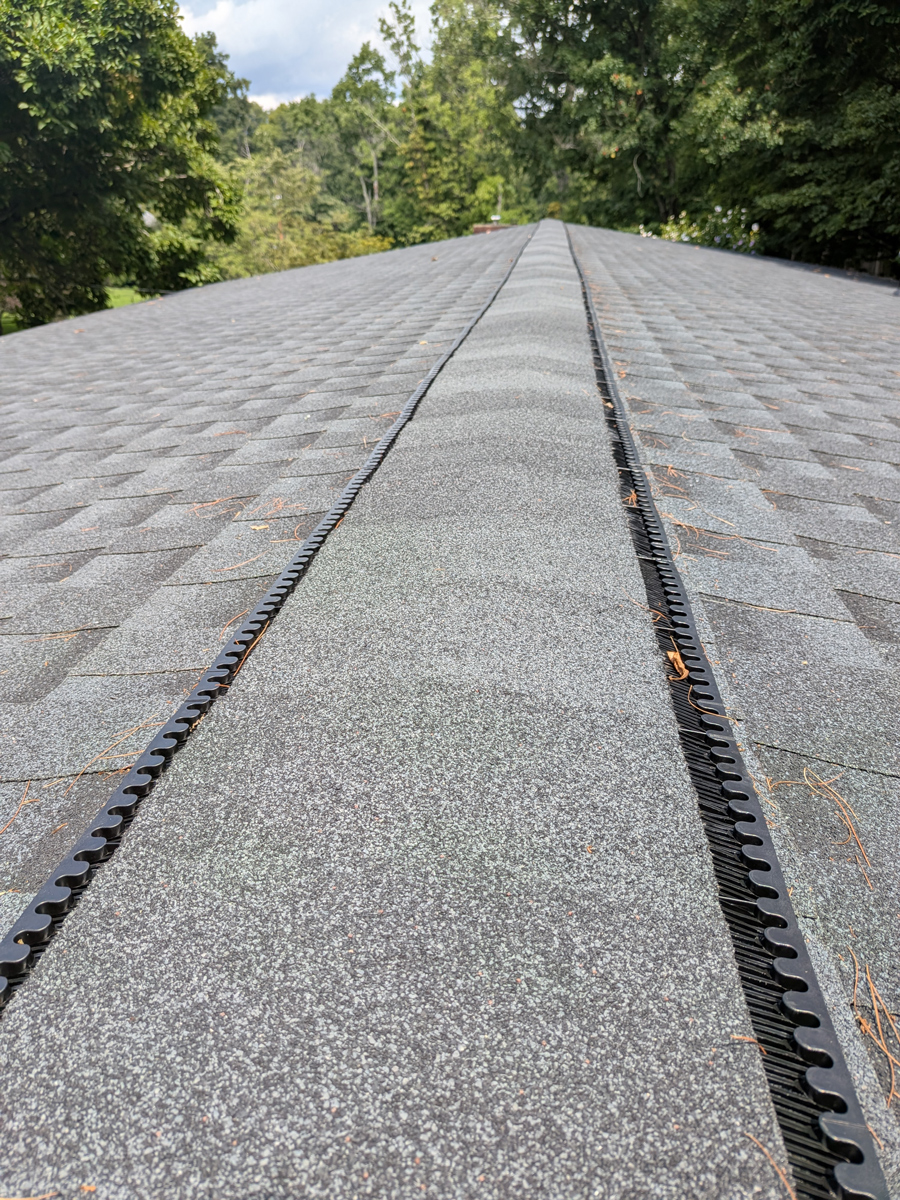 New roof with grey shingles